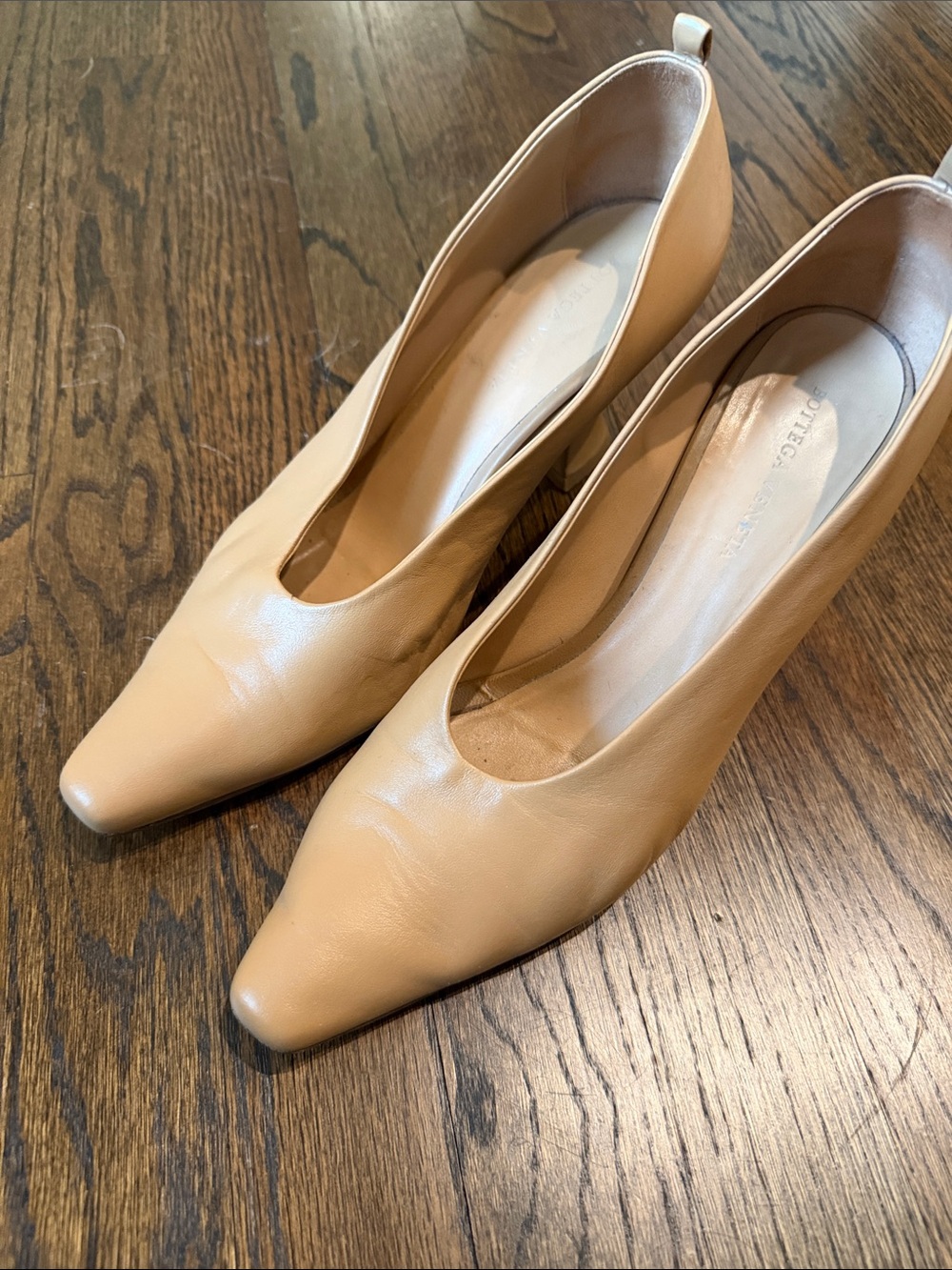 Bottega Veneta Beige Leather Square-Toe Pumps